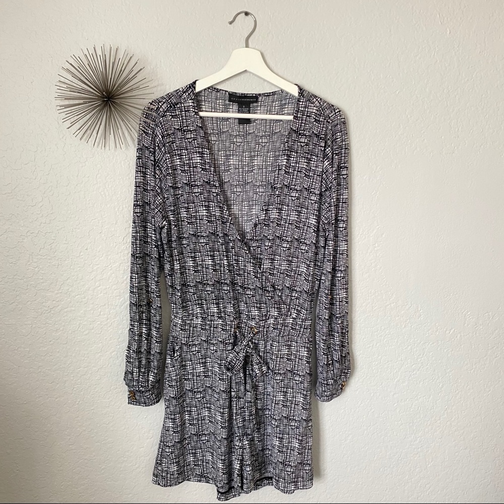 Grace Elements Black Print Summer Romper Size S